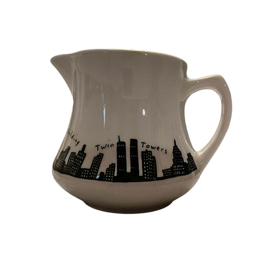 Vintage Fishs Eddy NYC Skyline Creamer Twin Towers Brooklyn Bridge